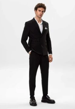 Belt Detailed - Blazer - Black 10 Belt Detailed - Blazer - Black -ZALANDO WINKEL 1670dc6cdc77441f8ee1ff6c1f2571ff