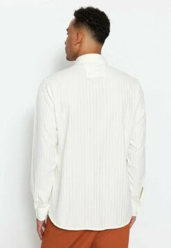Trendyol Overhemd - Cream -ZALANDO WINKEL 1c1d6a8e973241d4ac817f9163e14d82