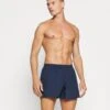 EA7 Emporio Armani Sea World Logo - Zwemshorts - Navy/Silver 2 EA7 Emporio Armani Sea World Logo - Zwemshorts - Navy/Silver -ZALANDO WINKEL 1e194ad5cb774be582711da38c9ae3bc