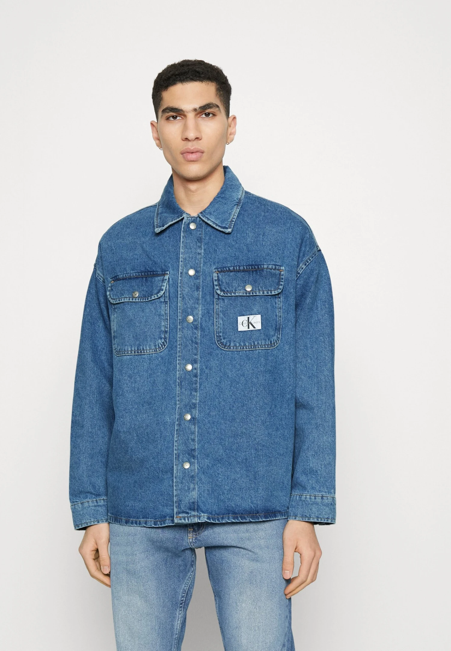 Calvin Klein Jeans Boxy Loose Shirt - Overhemd - Light-Blue Denim 3 Calvin Klein Jeans Boxy Loose Shirt - Overhemd - Light-Blue Denim