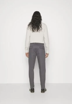 Calvin Klein Tapered Pleat - Broek - Magnet -ZALANDO WINKEL 235c7c6c2d69453a9174c99f0851e4c7