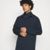 Matinique Philman- Mantel - Dark Navy 1 Matinique Philman- Mantel - Dark Navy -ZALANDO WINKEL 2d89e04085924b39ae5b93afc3ba69d9