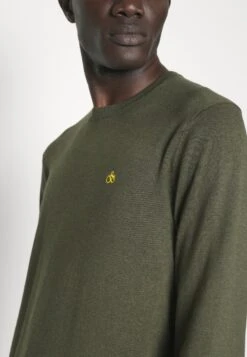Scotch & Soda Essentials Crew Neck - Trui - Field Green -ZALANDO WINKEL 2f4f2353ae3243a884e060fd0e5688ca