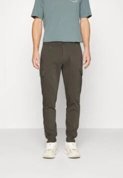 Antony Morato Bjorn In Stretch - Cargobroek - Dark Military Green 12 Antony Morato Bjorn In Stretch - Cargobroek - Dark Military Green -ZALANDO WINKEL 33cb8192ffec4ef686e395e714003ae7