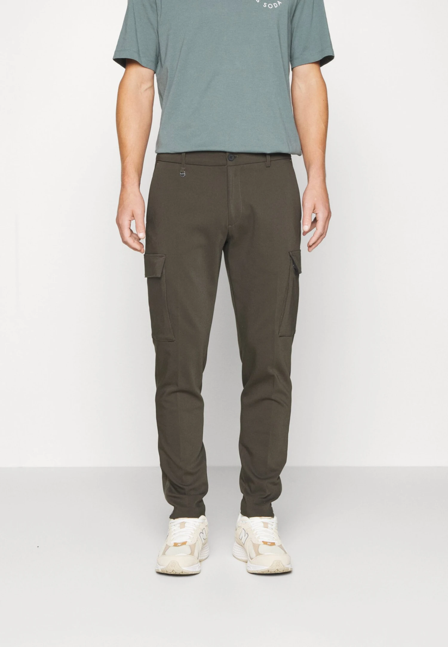 Antony Morato Bjorn In Stretch - Cargobroek - Dark Military Green 5 Antony Morato Bjorn In Stretch - Cargobroek - Dark Military Green - Afbeelding 3