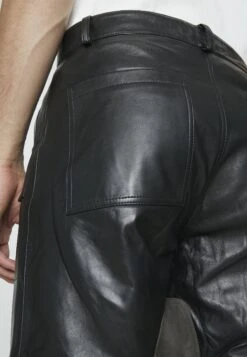 Patch Trousers - Leren Broek - Black 19 Patch Trousers - Leren Broek - Black -ZALANDO WINKEL 352447d6d35944d2831aadf73562832b