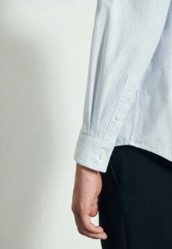 Overhemd - Hellblau -ZALANDO WINKEL 39388c4e3b98424faa9cc95e693b94c9