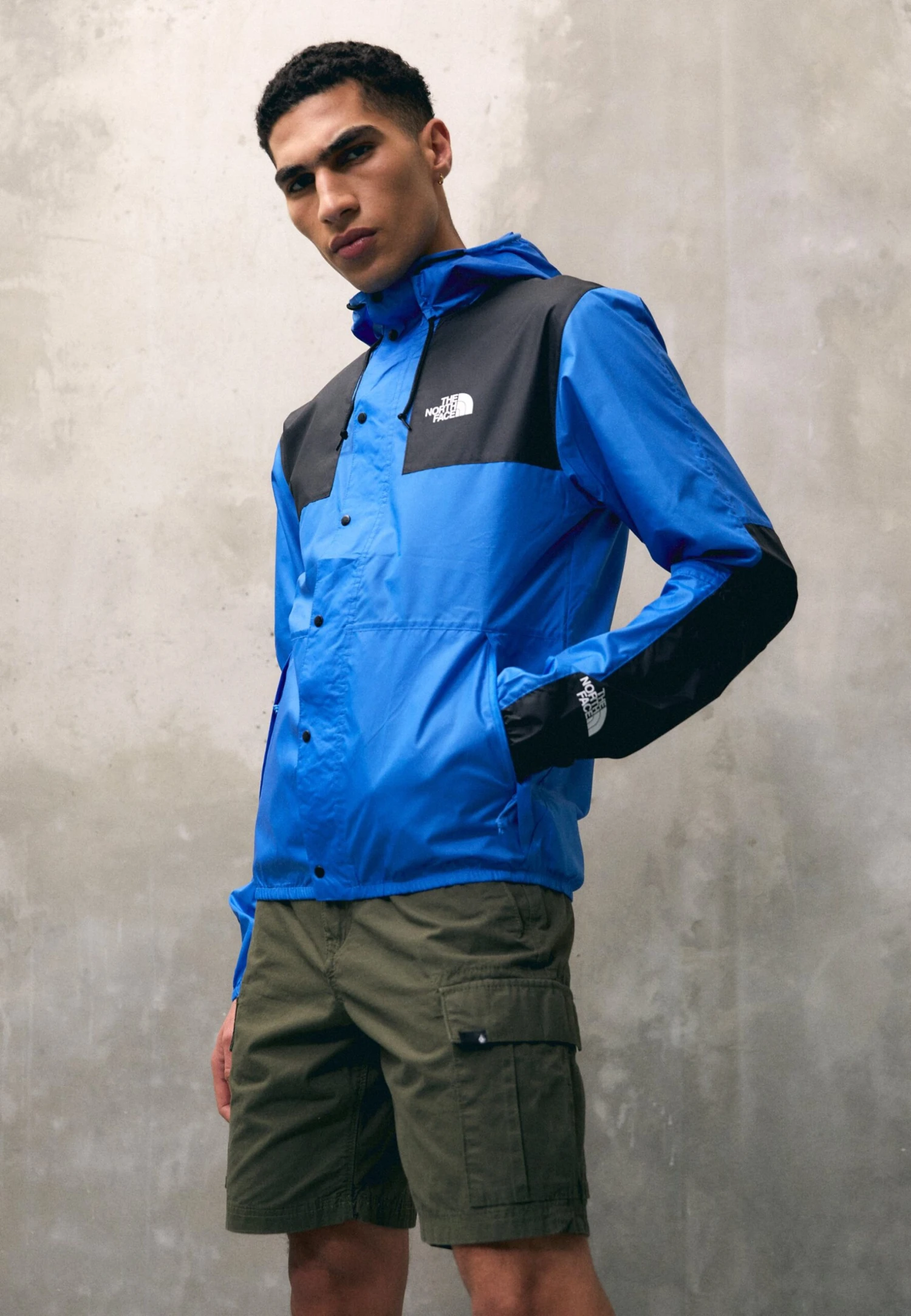 The North Face Seasonal - Windjack - Super Sonic Blue 3 The North Face Seasonal - Windjack - Super Sonic Blue