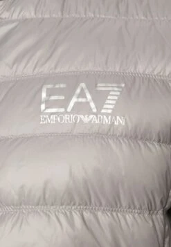EA7 Emporio Armani Jacket - Gewatteerde Jas - Grigio Chiaro 15 EA7 Emporio Armani Jacket - Gewatteerde Jas - Grigio Chiaro -ZALANDO WINKEL 49b50e19d79b4bf7819fe8e7ba0da00e