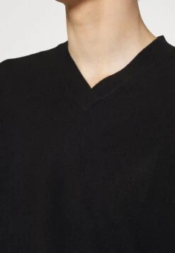 Men V NeckSweater - Trui - Black -ZALANDO WINKEL 49c1974f30ff4be1bf19c6543adfd143