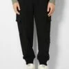 BERSHKA Slim- Cargobroek - Black -ZALANDO WINKEL 4cf9ab1b9b57450fb9f5ae643be04544