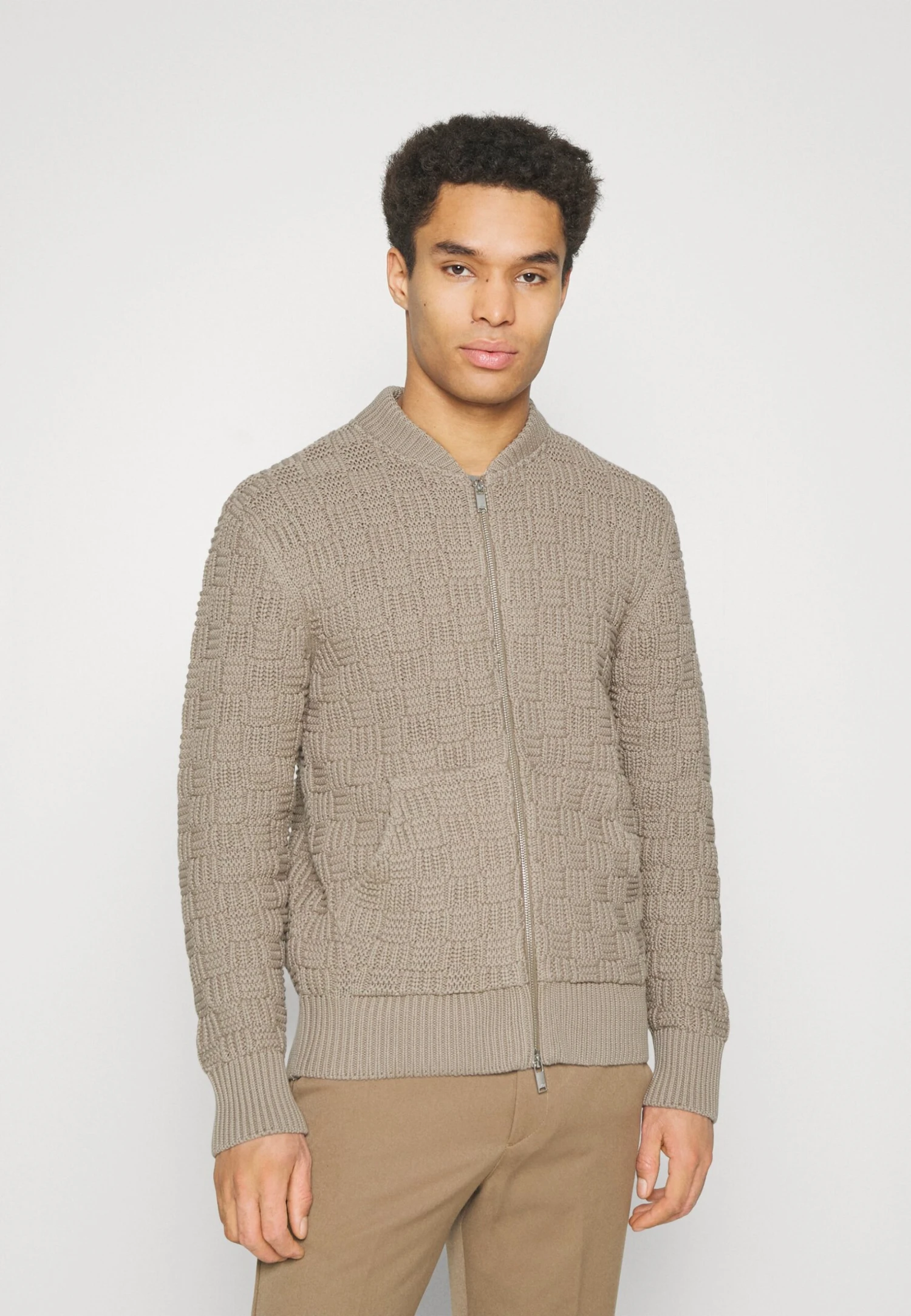 DRYKORN Max - Vest - Brown 3 DRYKORN Max - Vest - Brown