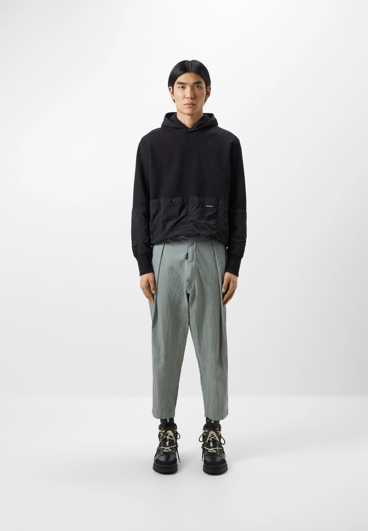 Mega Overpant Pleated Low Crotch - Broek - Green Milieu 3 Mega Overpant Pleated Low Crotch - Broek - Green Milieu