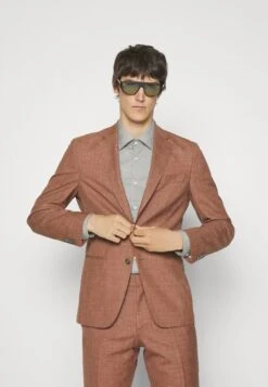 Boss Set - Kostuum - Medium Red -ZALANDO WINKEL 535dc4893089479fbf6ab2dc5049aea3