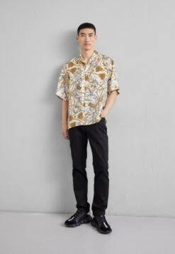 MOSCHINO Blouse - Overhemd - Fantasy Ivory -ZALANDO WINKEL 58215e5f129f4e3fa68da174daa82544