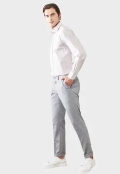Slim Fit - Pantalon - Light Grey -ZALANDO WINKEL 5b02d5e8cc2a49c89d2179ed1d3a7eb7
