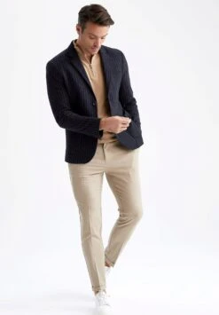 DeFacto Slim Fit- Blazer - Navy -ZALANDO WINKEL 63299e4e3a0c48daab91da234a88e3df