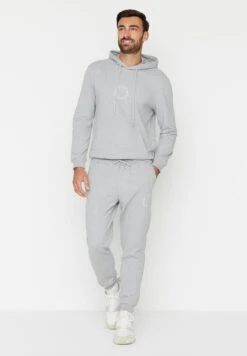 Trendyol Trainingsbroek - Grey 9 Trendyol Trainingsbroek - Grey -ZALANDO WINKEL 639570ec65214204b1d91c156badd1ae