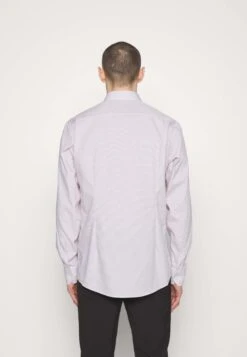 ETON Slim Fit - Zakelijk Overhemd - Red 10 ETON Slim Fit - Zakelijk Overhemd - Red -ZALANDO WINKEL 65be0a7e65b44085899573cb9c98fd9e