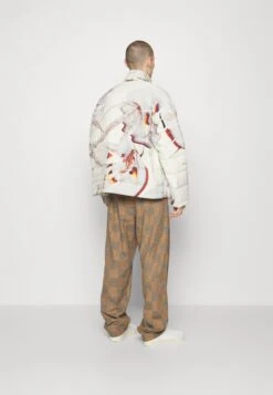 Henrik Vibskov Tabasco Jacket Unisex - Winterjas - Snow/Tomato/Mouse -ZALANDO WINKEL 686537e567cb4116bc1c49416cb594fc