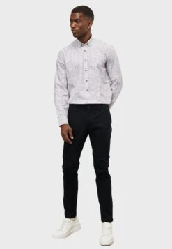 Slim Fit- Chino - Black 11 Slim Fit- Chino - Black -ZALANDO WINKEL 71b96f7e222d4019b57b8f9b792614b3
