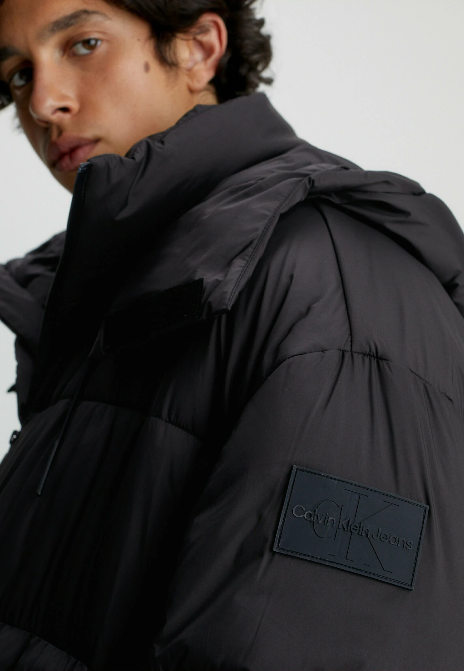 Calvin Klein Jeans Relaxed Hooded Puffer - Winterjas - Ck Black 5 Calvin Klein Jeans Relaxed Hooded Puffer - Winterjas - Ck Black - Afbeelding 3