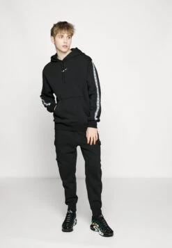 Nike Sportswear M Nsw Repeat Flc Bb - Cargobroek - Black/Iron Grey/White -ZALANDO WINKEL 74faf825832d4539807b27c7dfbb9ba7