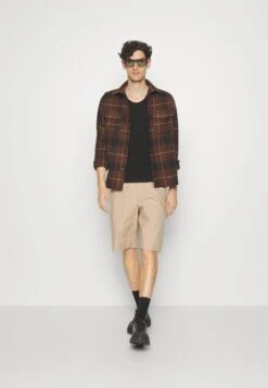 Les Deux Lennon Shirt - Overhemd - Ebony Brown/Black 9 Les Deux Lennon Shirt - Overhemd - Ebony Brown/Black -ZALANDO WINKEL 75537e12b328499680cebccaa0668d95