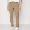 Les Deux Como Suit Pants Seasonal - Broek - Desert Taupe -ZALANDO WINKEL 75851a19e2754730b9626c7e6c48b8f1