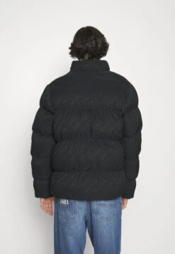 Jordan Winterjas - Black/Sail -ZALANDO WINKEL 7c3b1603190443218a2304e806ae70d4