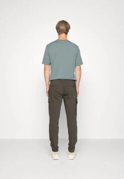 Antony Morato Bjorn In Stretch - Cargobroek - Dark Military Green 13 Antony Morato Bjorn In Stretch - Cargobroek - Dark Military Green -ZALANDO WINKEL 7c7c7a90cac64f61a392da7f396692dc
