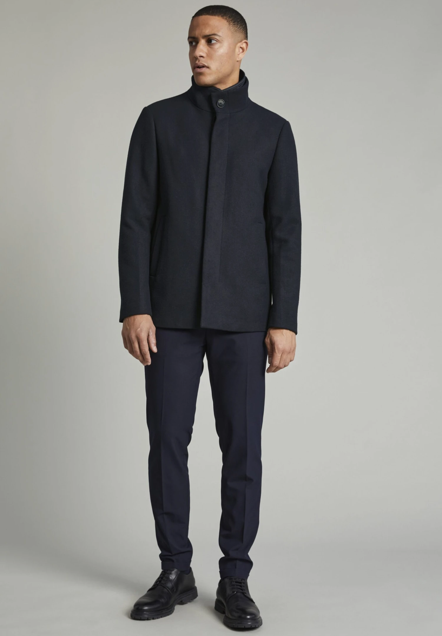 Matinique Harvey - Halflange Jas - Dark Navy 4 Matinique Harvey - Halflange Jas - Dark Navy - Afbeelding 2