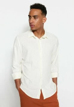 Trendyol Overhemd - Cream -ZALANDO WINKEL 856641344bbd49d5ad36c826db217393