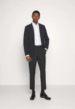 Michael Kors Performance Blazer - Blazer - Navy 9 Michael Kors Performance Blazer - Blazer - Navy -ZALANDO WINKEL 85b5c2134e0944458a00ae8dc3576140