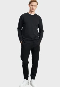 Standard Fit - Trainingsbroek - Black -ZALANDO WINKEL 8800bdb7349a4a4396a1c12cf9a86a25