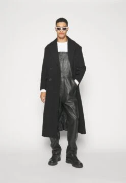 Long Coat - Mantel - Black -ZALANDO WINKEL 8a6573380caa4b688bbe61483fdebdb7