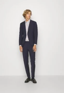 Strellson Aidan Max - Kostuum - Dark Blue -ZALANDO WINKEL 8b220fed511340daaaf990bf1a1b2148