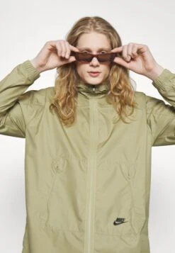 Nike Sportswear Halflange Jas - Neutral Olive/Black -ZALANDO WINKEL 8b67d32985a541d880965f113b21def0