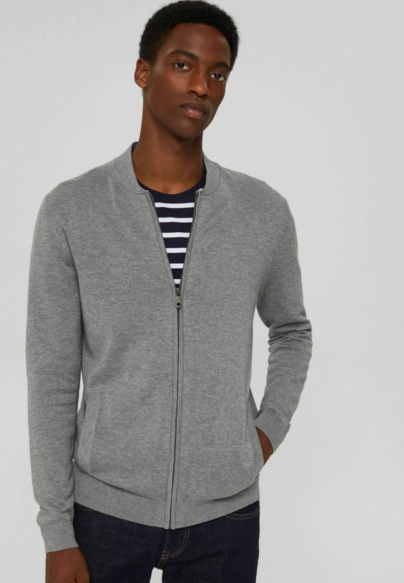 ESPRIT Pima - Vest - Medium Grey 3 ESPRIT Pima - Vest - Medium Grey