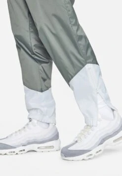 Nike Sportswear Pant - Trainingsbroek - Smoke Grey White Black -ZALANDO WINKEL 90e538bb08c742c09ddd58ed42cbc537