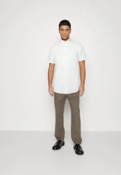 Jack & Jones Jjesummer S/S S23 Sn - Overhemd - White 9 Jack & Jones Jjesummer S/S S23 Sn - Overhemd - White -ZALANDO WINKEL 97135eef6fdf4a109b01b486ceb72a4d