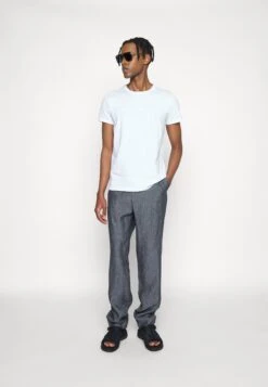 Drawstring Trousers - Broek - Grau 14 Drawstring Trousers - Broek - Grau -ZALANDO WINKEL 980b1973aae04e0abdea764baa84619c
