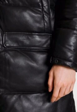 Yotei - Winterjas - Black -ZALANDO WINKEL 99db5930dc754717b4aecd04f529f84f