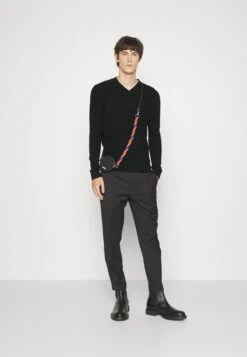 Men V NeckSweater - Trui - Black -ZALANDO WINKEL 9cce380347f949819af692feaeea8f73