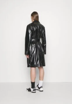 MOSCHINO Trenchcoat - Fantasy Black 13 MOSCHINO Trenchcoat - Fantasy Black -ZALANDO WINKEL a3146df82a8c4636982bd9b5a45ed561