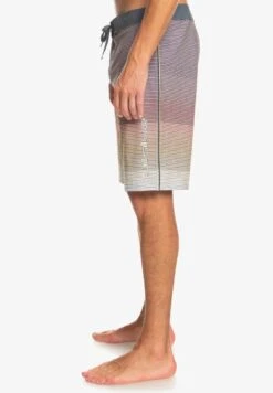 Quiksilver Surfsilk Massive 20 - Zwemshorts - Ygy -ZALANDO WINKEL a73ef87901f84580b89c4797cf8ed969