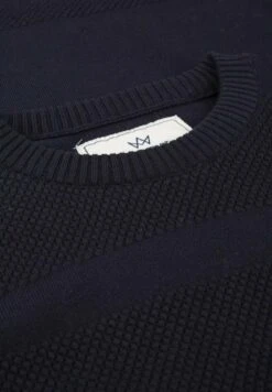 Kronstadt Hannes - Trui - Navy 7 Kronstadt Hannes - Trui - Navy -ZALANDO WINKEL a9dc025d75ef47efb4b95ee5c59393dc