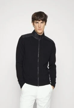 BELSTAFF Kelby Zip Cardigan - Vest - Black