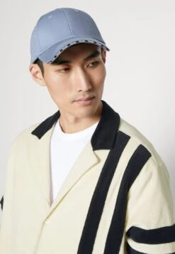 Les Deux Javier Sport Towel Shirt - Overhemd - Ivory/Dark Navy -ZALANDO WINKEL b1be1557a8f74fe0a6db68a610014047