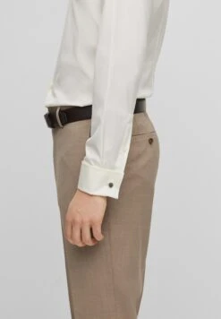 Boss Hank Spread - Zakelijk Overhemd - Natural One -ZALANDO WINKEL b1da22e480a94f16ae647a6d3e94a43e